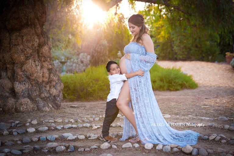 baby and family photography, on location photographer in Los Angeles, Modern baby, capturing baby's growth, capturing children and family's growth,