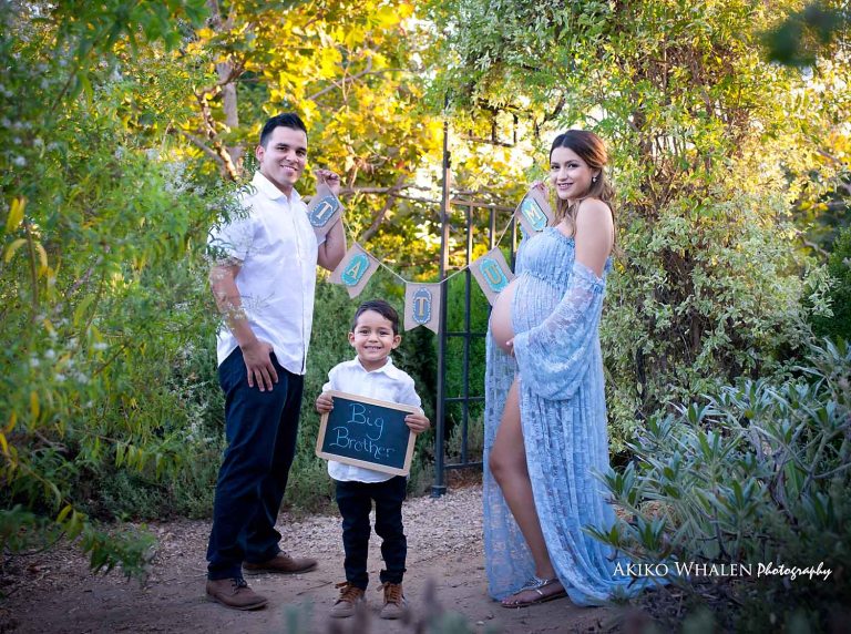 baby and family photography, on location photographer in Los Angeles, Modern baby, capturing baby's growth, capturing children and family's growth,
