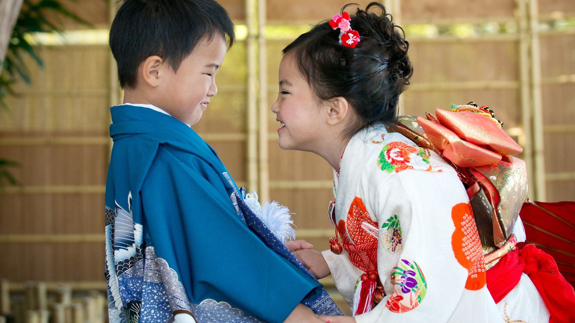 A twin in Japanese Kimono, Shichi Go San, Children in Kimono,