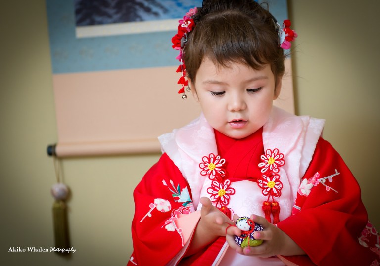 A 3 years old girl enjoying her Shichi Go San in Kimono