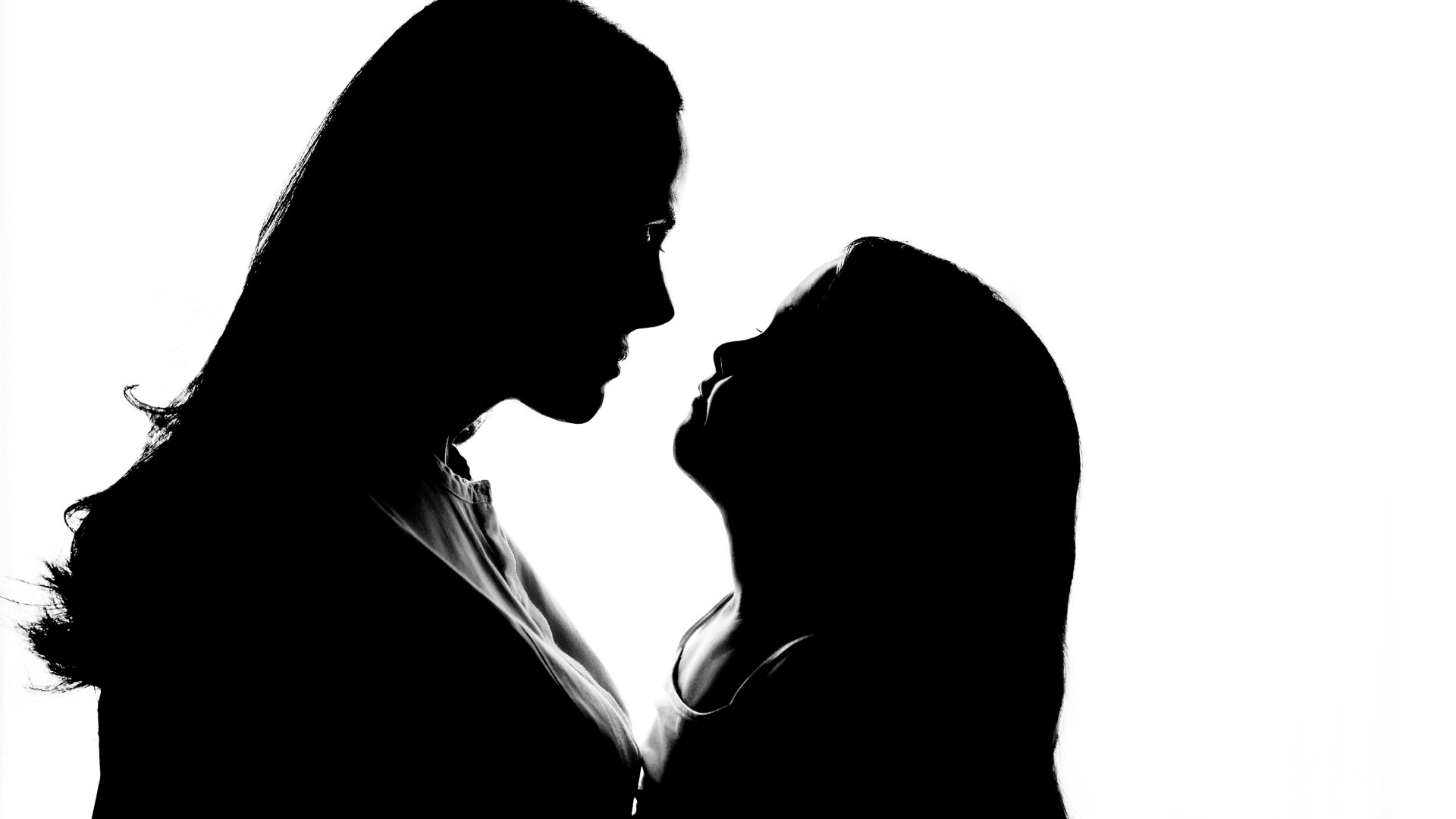 mother and daughter portraits. Something timeless and something intimate on location photography.