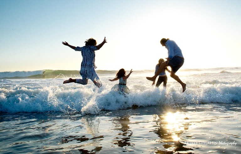 Hermosa Beach, Redondo Beach, Santa Monica Beach, Malibu Beach, Newport Beach,Beach in Southern California, Family Session on Beach, On location photography,