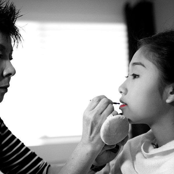 sweet sixteen, celebrating sweet sixteen in Kimono, Kimono no Kobeya, Japanese Kimono, Japanese Tatami Room, kimono portraits, Kimono photographer in los angeles,