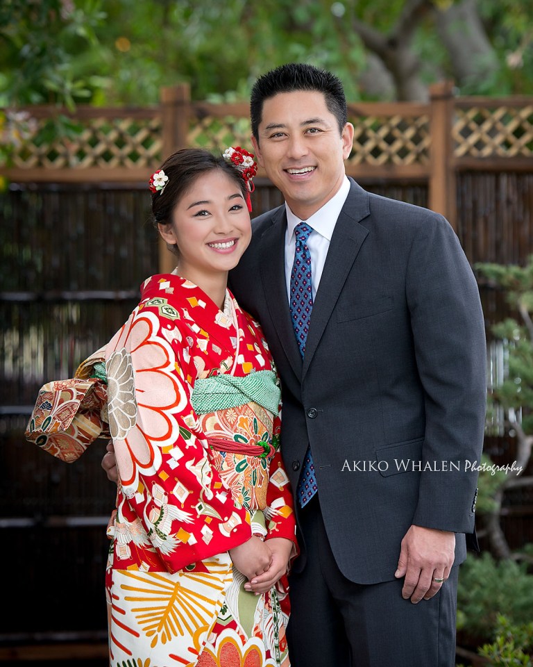 sweet sixteen, celebrating sweet sixteen in Kimono, Kimono no Kobeya, Japanese Kimono, Japanese Tatami Room, kimono portraits, Kimono photographer in los angeles,