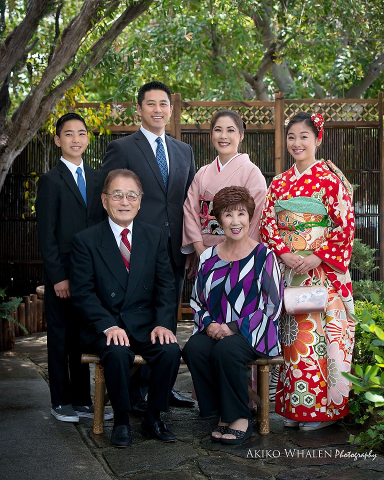 sweet sixteen, celebrating sweet sixteen in Kimono, Kimono no Kobeya, Japanese Kimono, Japanese Tatami Room, kimono portraits, Kimono photographer in los angeles,