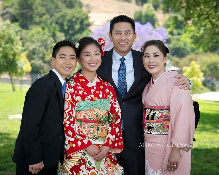 sweet sixteen, celebrating sweet sixteen in Kimono, Kimono no Kobeya, Japanese Kimono, Japanese Tatami Room, kimono portraits, Kimono photographer in los angeles,