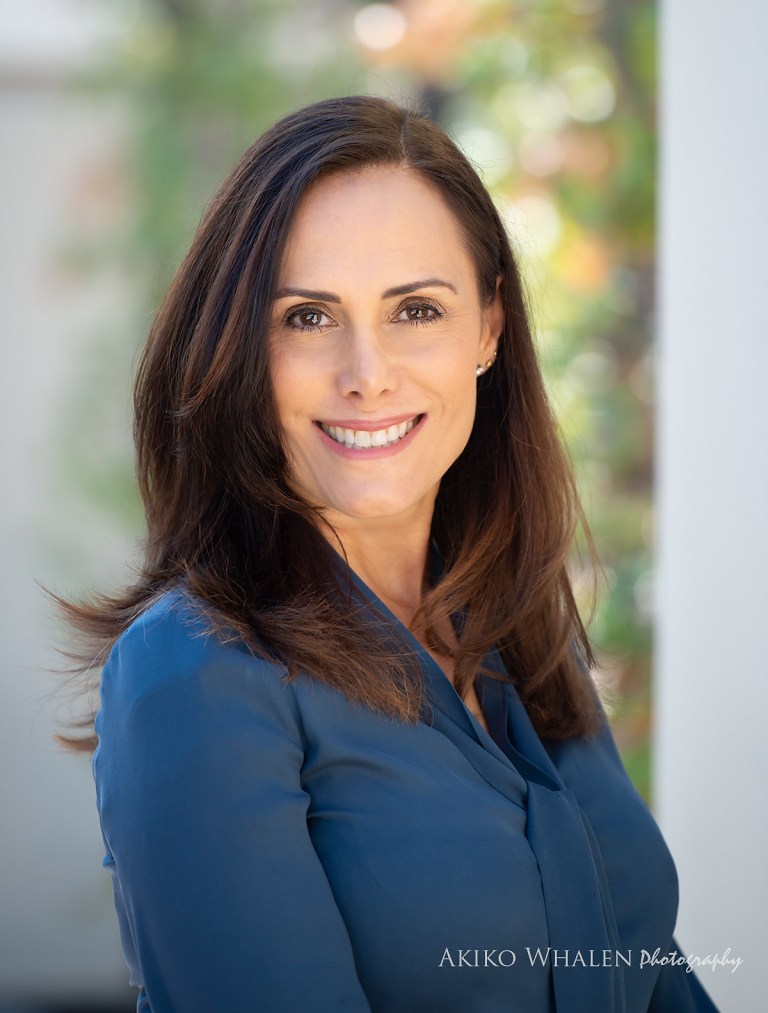 Business Portraits in Los Angeles, Business Portrait Photographer, Cooperate Headshots, LinkedIn, LinkedIn Portraits, Los Angeles Headshot Photographer, On location photographer,