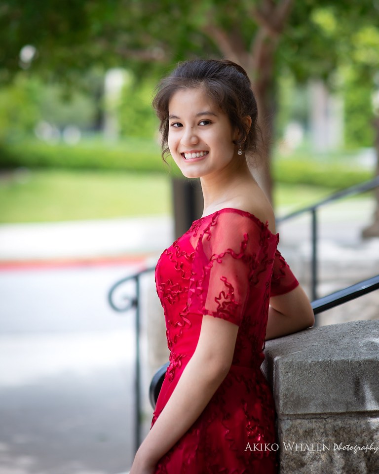 #classof2020 #graduation #freephotosession #complimentaryphotosession #congratulations #highschoolsenior #seniorportraits #losangelesportraits #pasadenacityhall #onlocationphotography #naturallightphotography