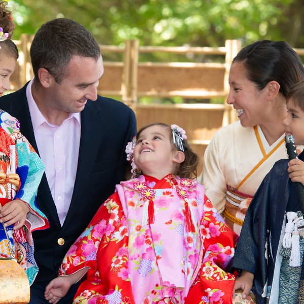 Shichi Go San, Shichi Go San Album, Shichi Go San keepsakes, Seven Five Three, Kimono no Kobeya, images of 753, Boys in kimono, Girls in kimono, Kimono Rental, Kimono Rental in Los Angeles, Kodomonoie, Los Angeles Photographer, Japanese Tradition, Japanese Children's Growth Celebration, Nishihonganji, Temple in Los Angeles,