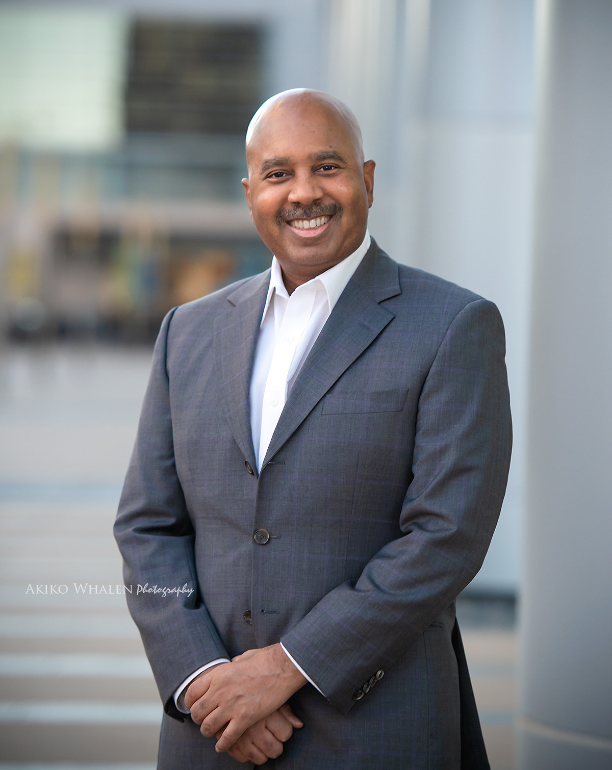 business portraits, on location photography, cooperate headshots, business portraits on locations, los angeles photographer, century city cooperate headshots, beverly hills business portrait photographer, akiko whalen photography, morgan stanley headshots, morgan stanley cooperate headshots,